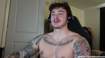 Froufoune  17-12-2021 video sweetass